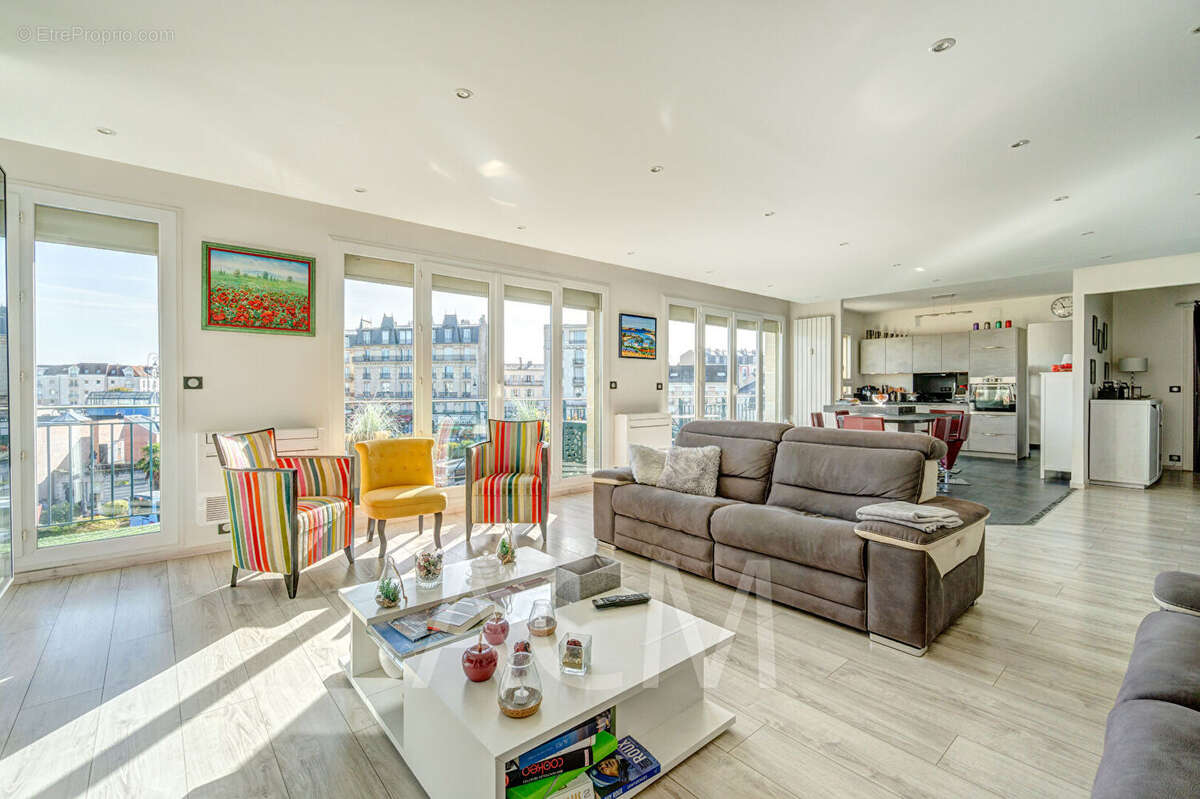 Appartement à MAISONS-LAFFITTE