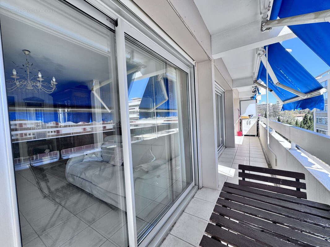 balcon - Appartement à MARSEILLE-9E