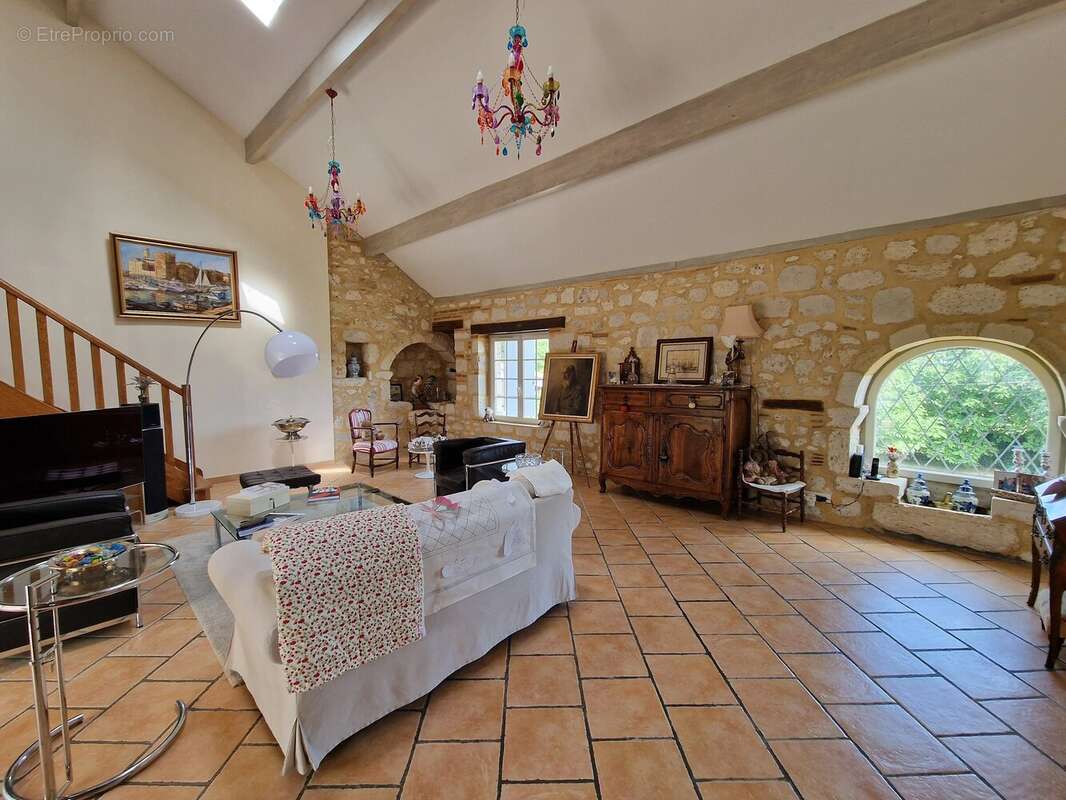 Belle demeure de caractère avec 4 chambres, proche de Bergerac - photo 7