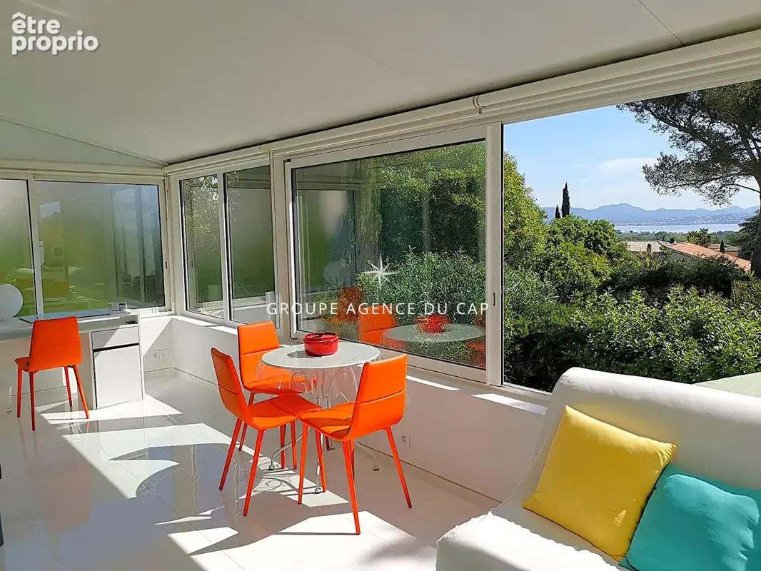 À vendre villa 4 pièces avec vue mer et studio indépendant, 15min a pied du centre ville de saint aygulf - photo 17