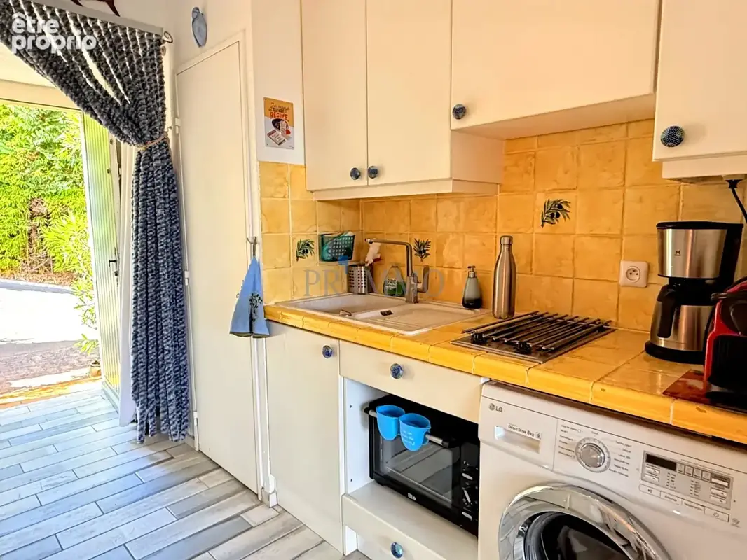 Sainte-Maxime   Appartement de 23,35 m2 au rez-de-chaussée, aperçu mer, terrasse belle vue piscine, parking - photo 6