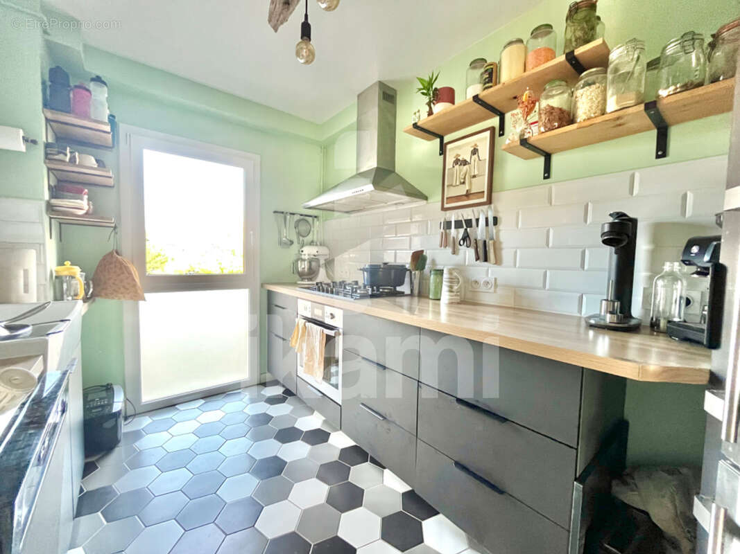 Appartement à MEYTHET