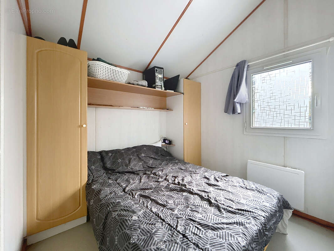 Maison à LISSAC-SUR-COUZE