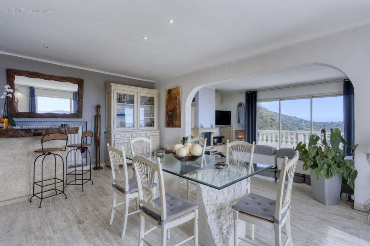 Maison à RAYOL-CANADEL-SUR-MER