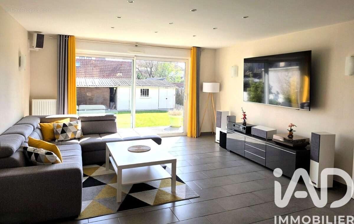 Photo 2 - Maison à CHELLES