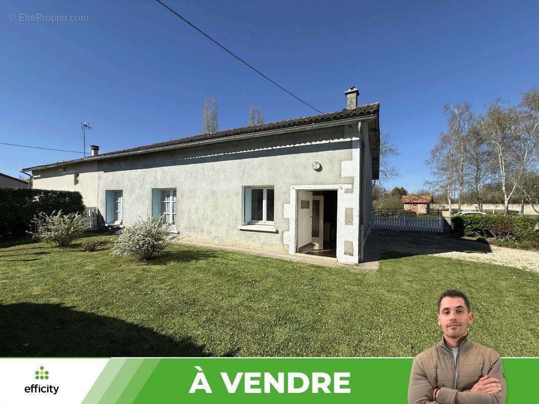 Maison à ROMAGNE