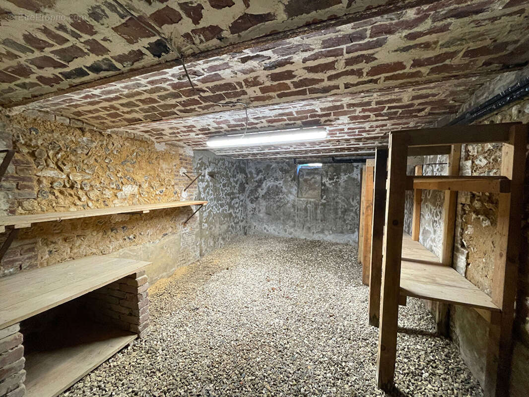 Maison à LONGCHAMPS