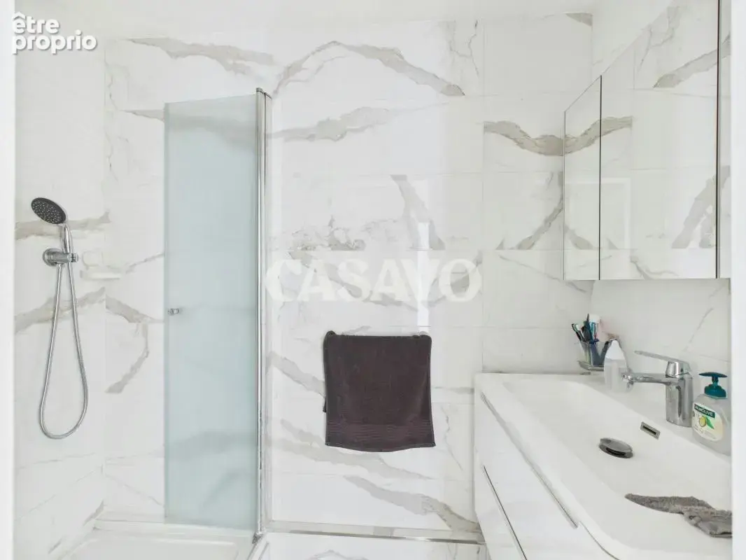 Vente Appartement 5 pièces de 117m² - 94210 Saint-Maur-des-Fossés - photo 10