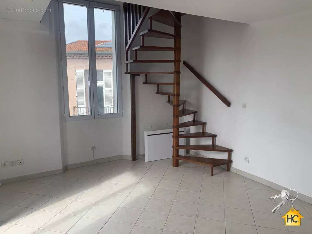 Appartement à LE CANNET