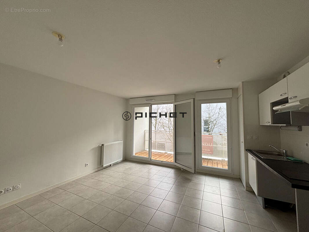 Appartement à THOUARE-SUR-LOIRE