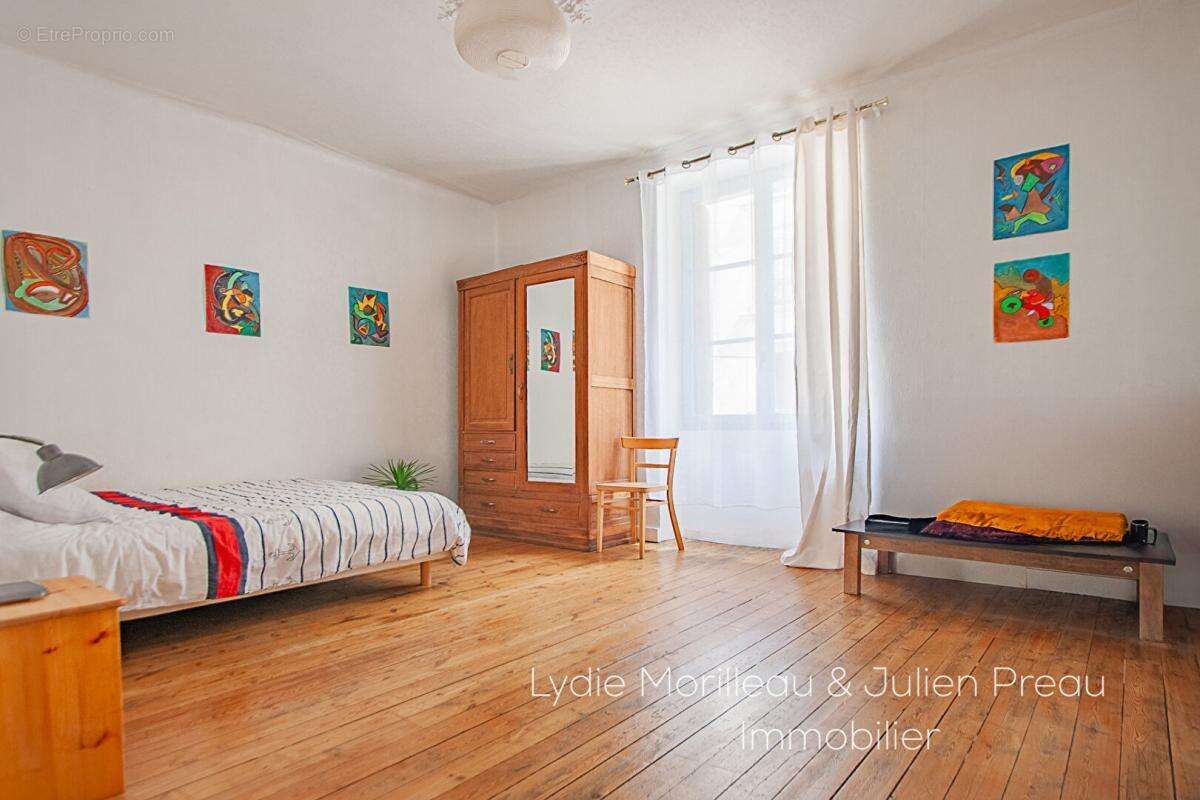 Maison à rénover avec jardin - photo 11