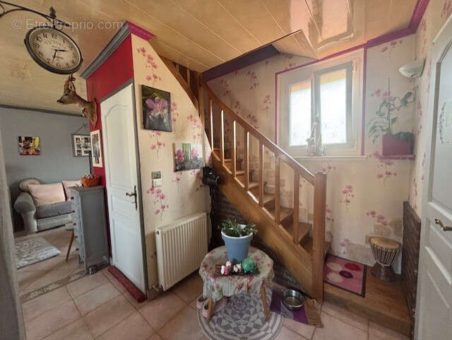 Maison à INCHEVILLE