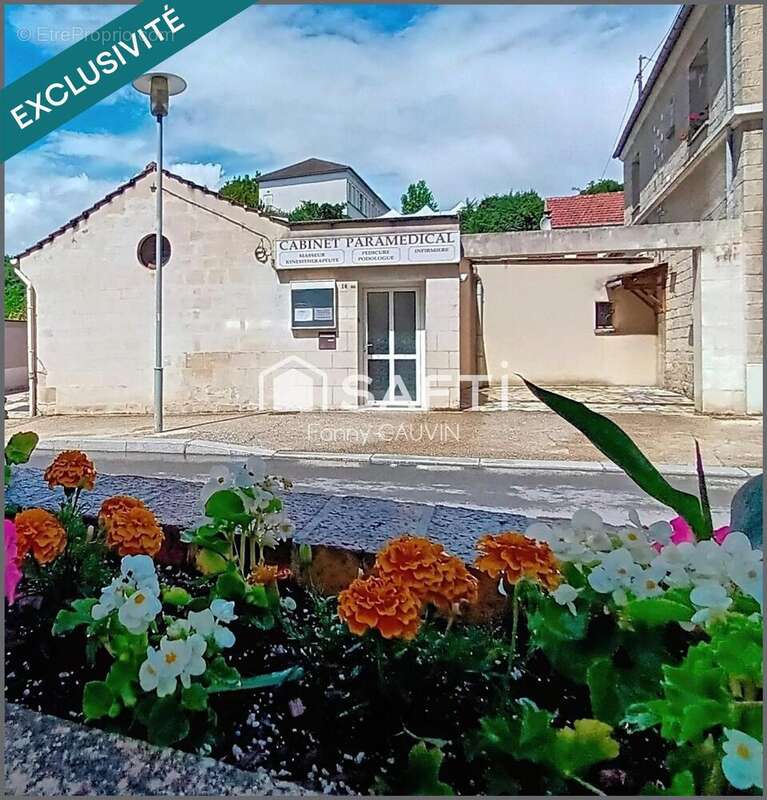 Photo 2 - Commerce à SAINT-MAXIMIN