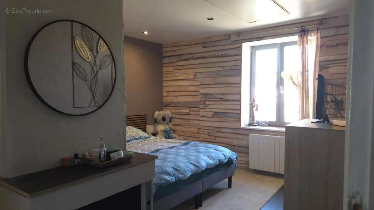 Appartement à SAINT-SYMPHORIEN-D'ANCELLES