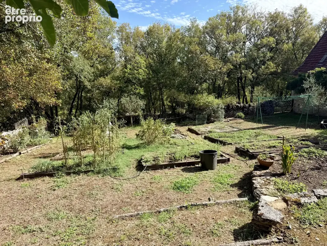 Propriété d' exception sur plus de 9 hectares . - photo 28