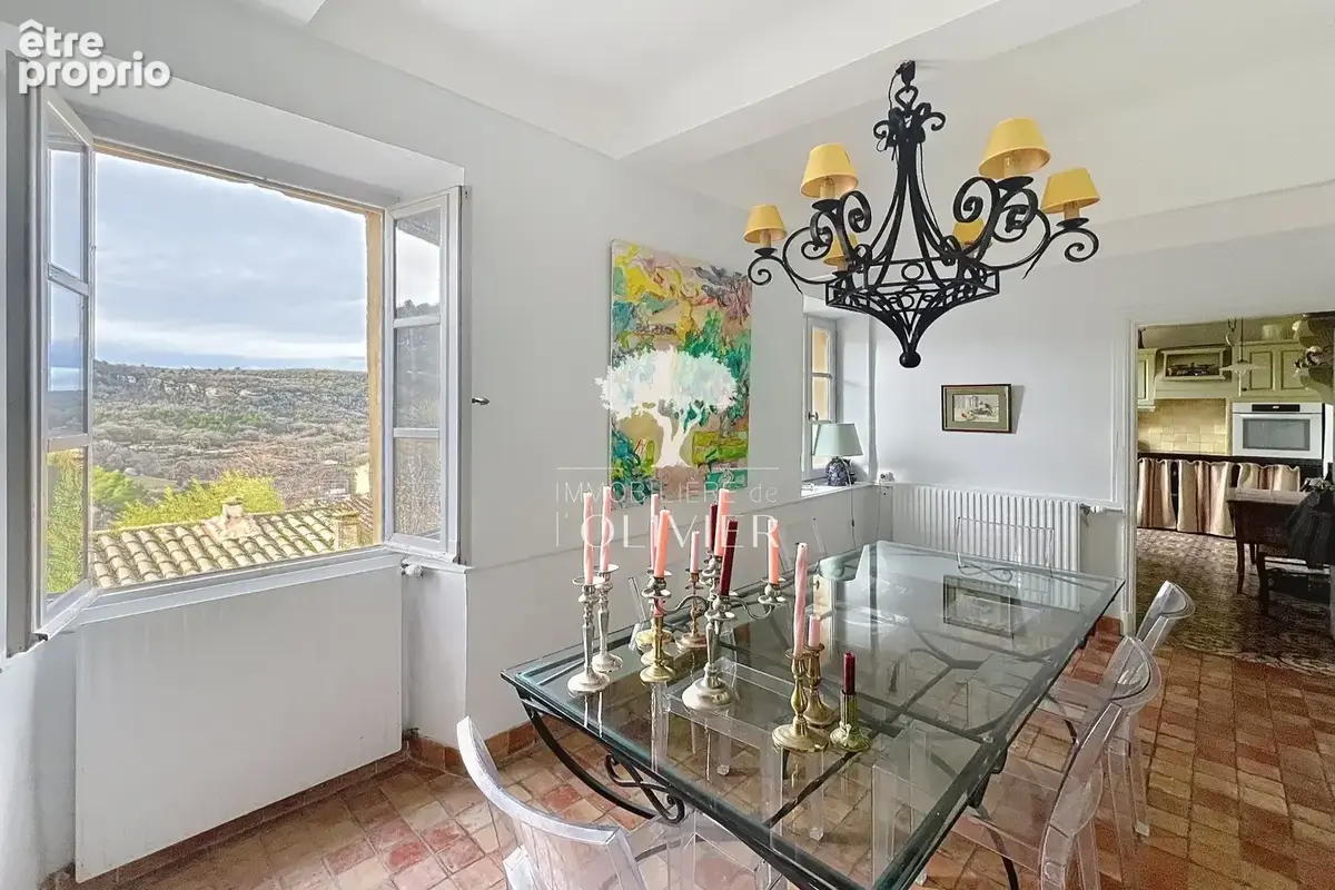 Maison 10 pièces 250 m² à vendre à Saignon (84400) - photo 5