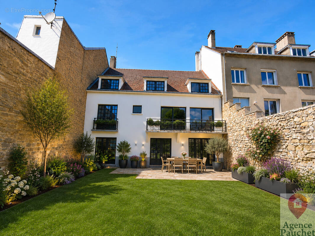 Maison à BOULOGNE-SUR-MER
