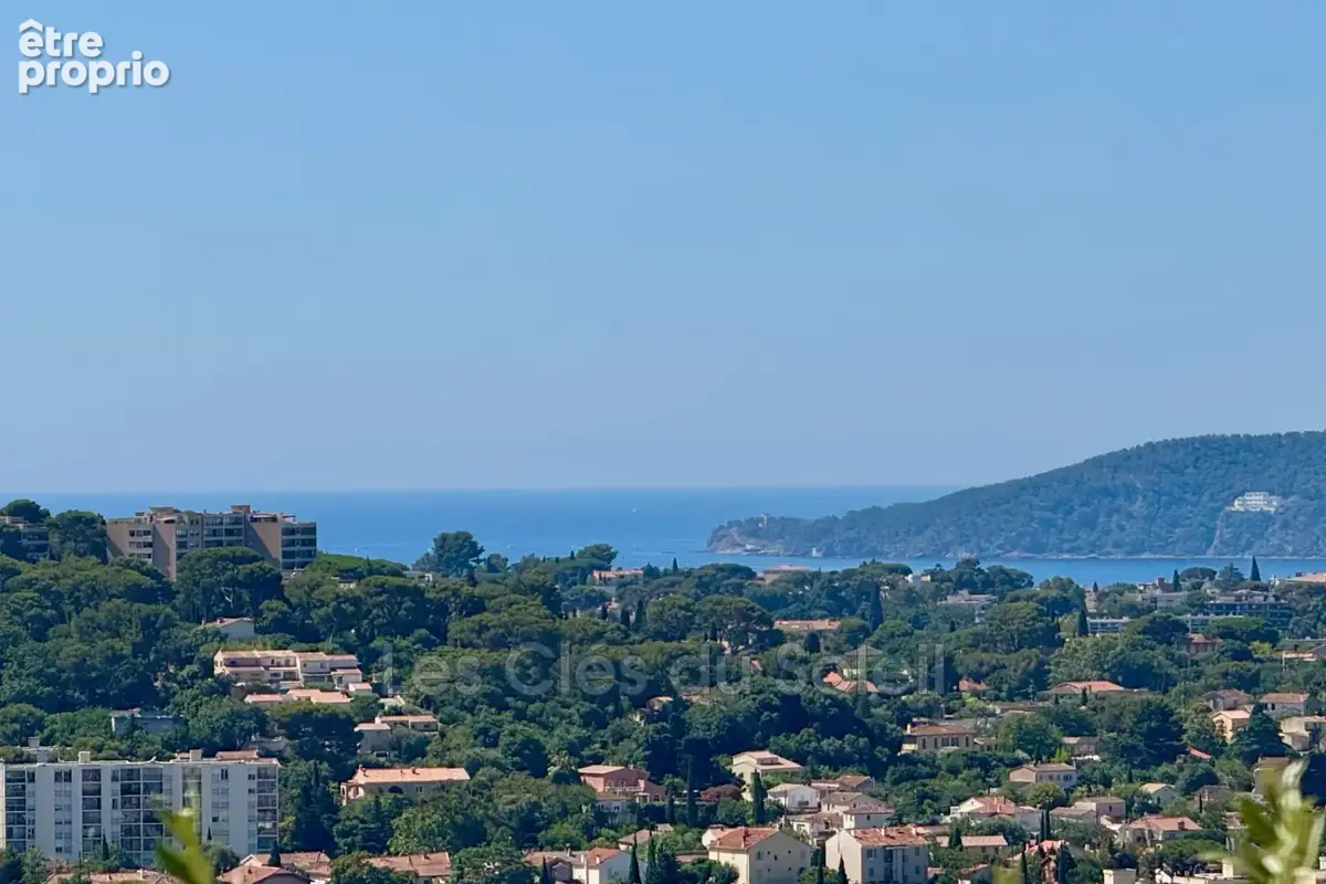 Maison 117 m² à Toulon  - photo 4