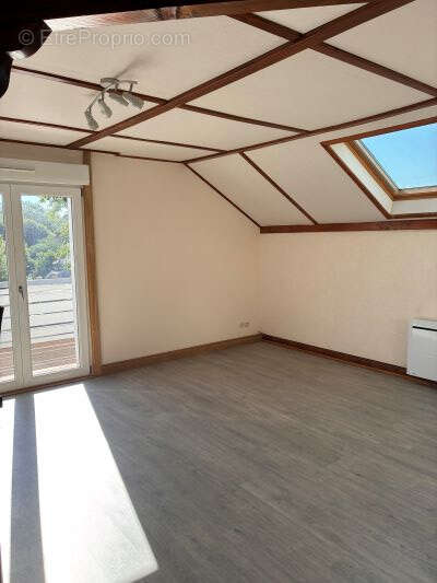 Appartement avec terrasse et garage - photo 3