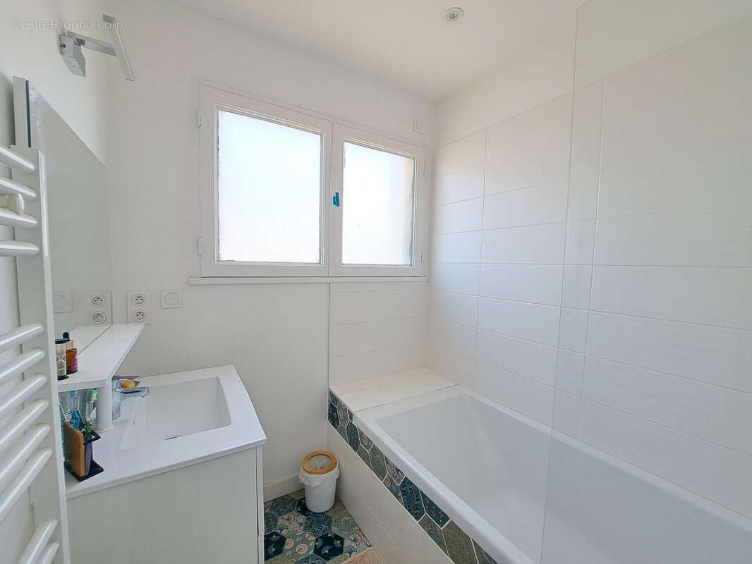 Maison à MURS-ERIGNE