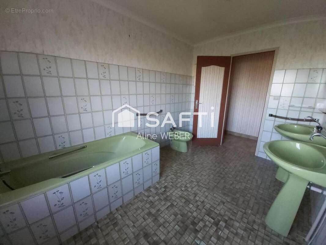 Photo 9 - Maison à DOULCON