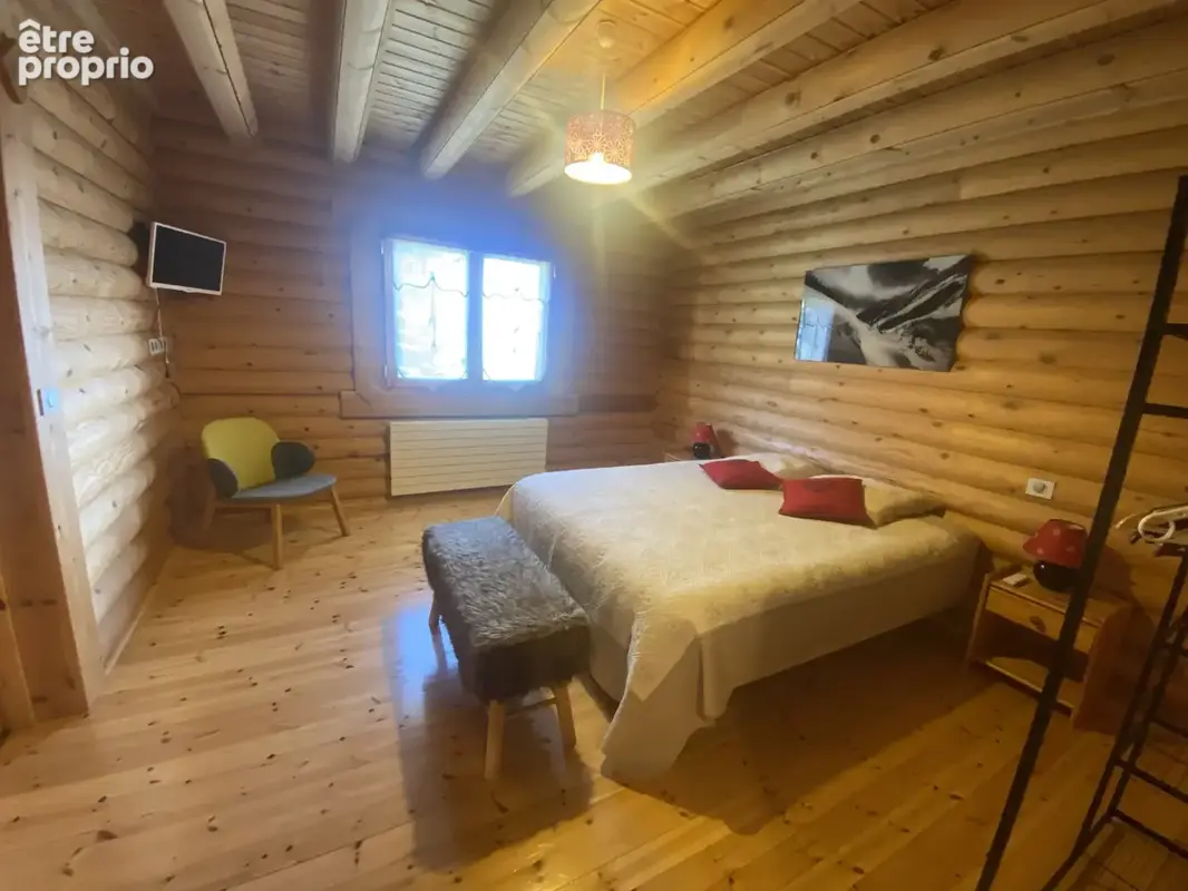 FONT-ROMEU - A vendre somptueux chalet de prestige de 263 m2 avec espace bien-être et vue panoramique - photo 19