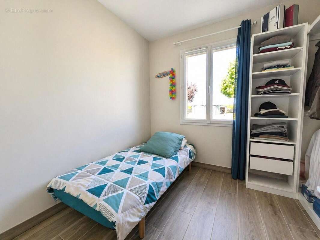 Maison 86 m² à Fouquebrune  - photo 6