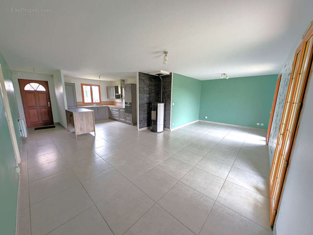 Maison à SAINT-MARTIN-D&#039;ORDON