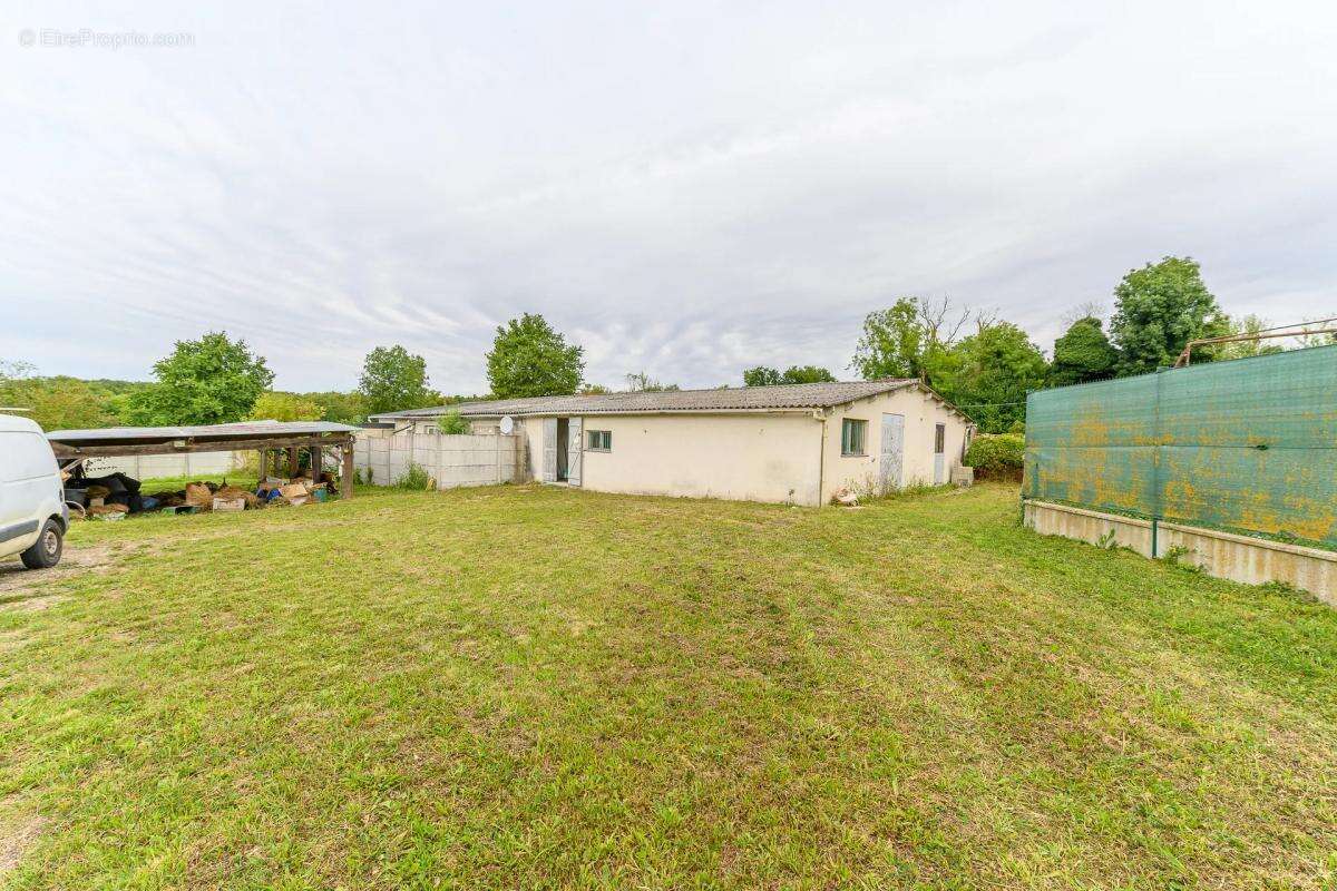 Maison à QUINCY-VOISINS