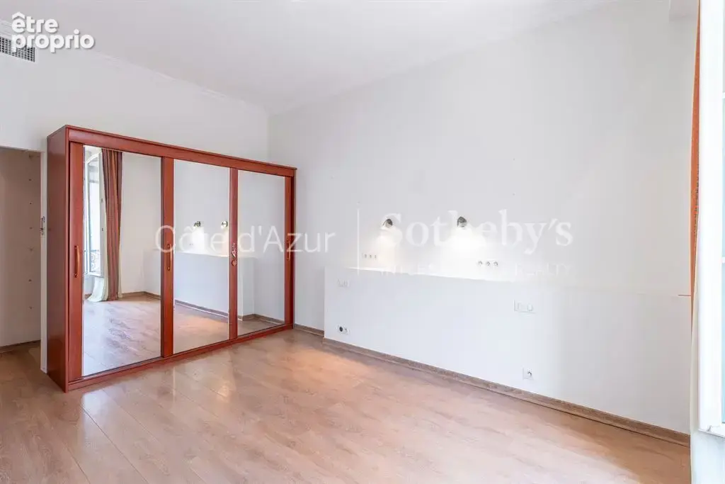 Nice Centre - Appartement 148 m² à rénover - photo 14
