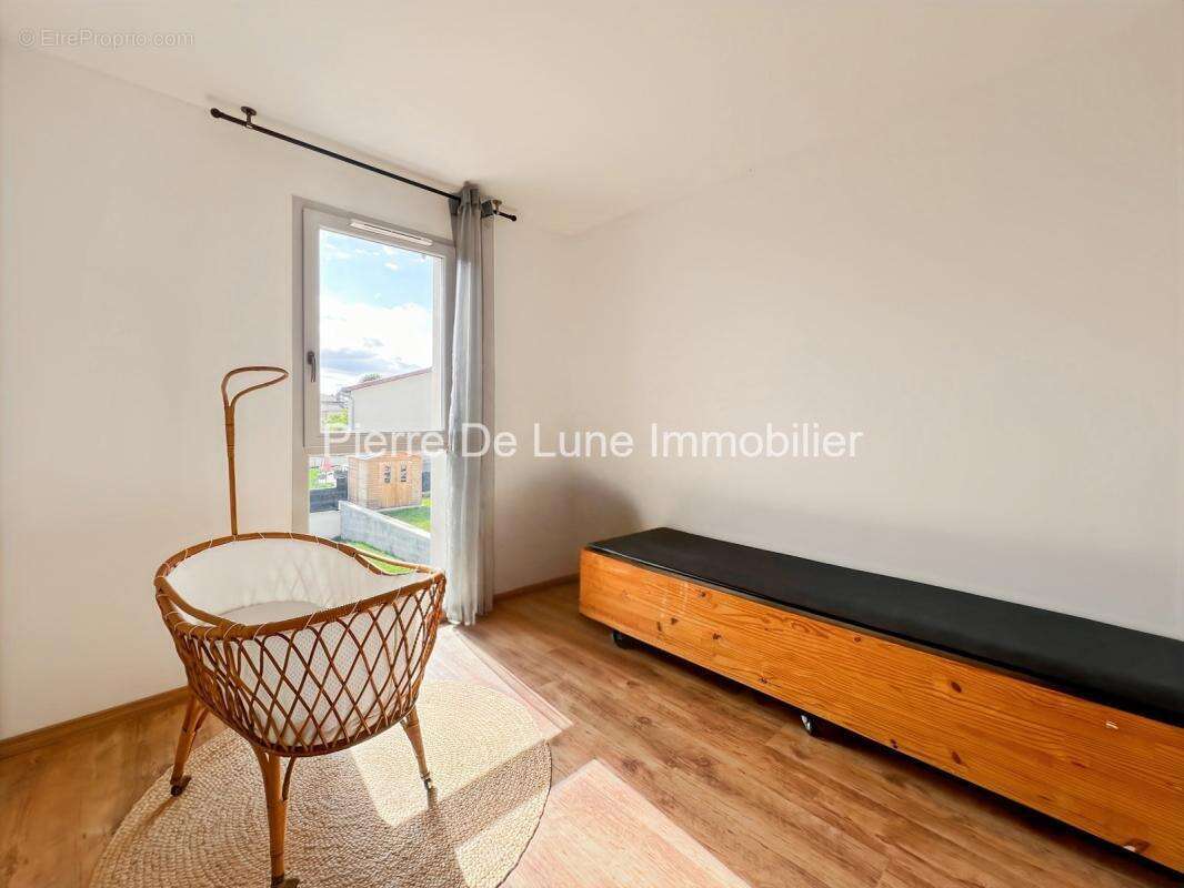 Maison à SAINT-VERAND