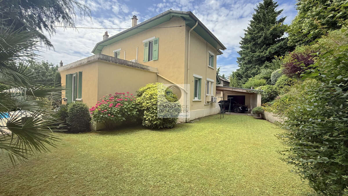 Maison à LA VOULTE-SUR-RHONE