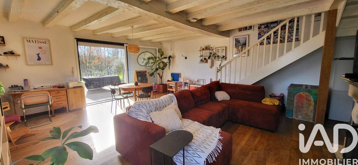 Photo 1 - Maison à REUGNY