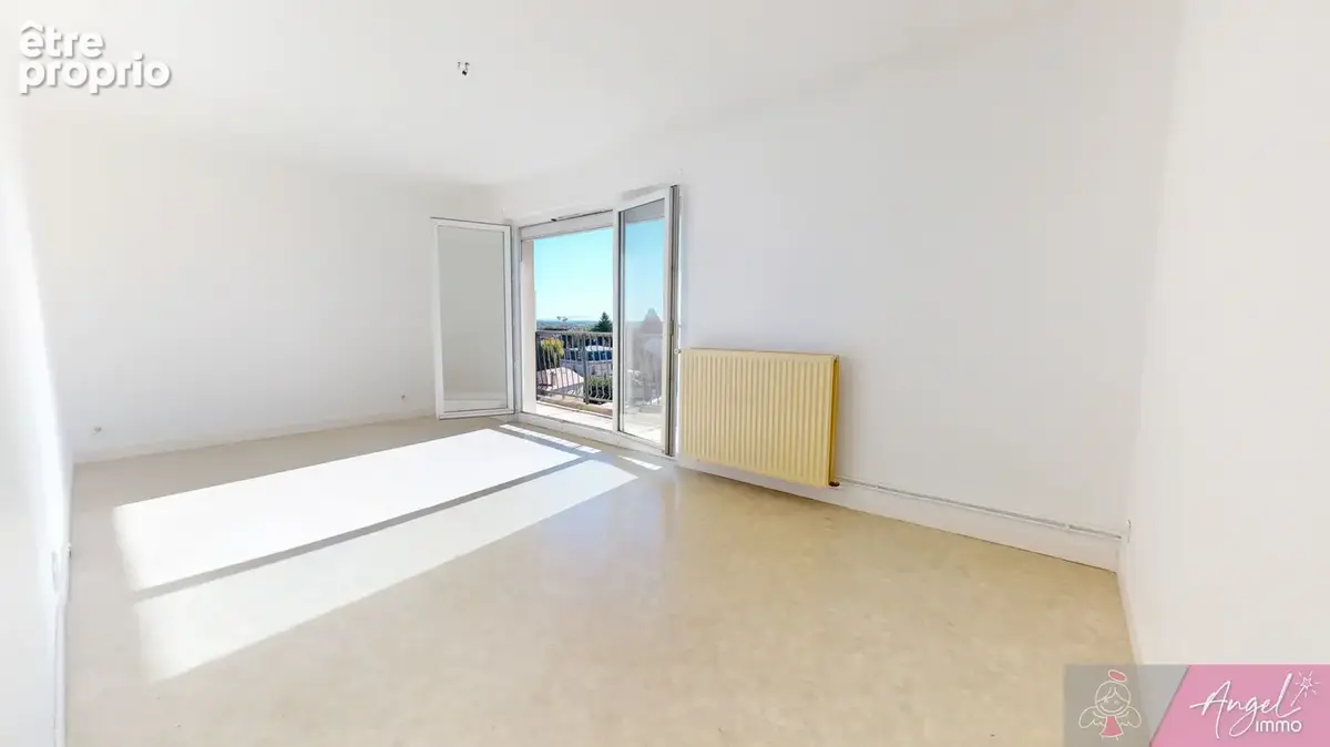 Appartement t4 dole + garage + cave - photo 3