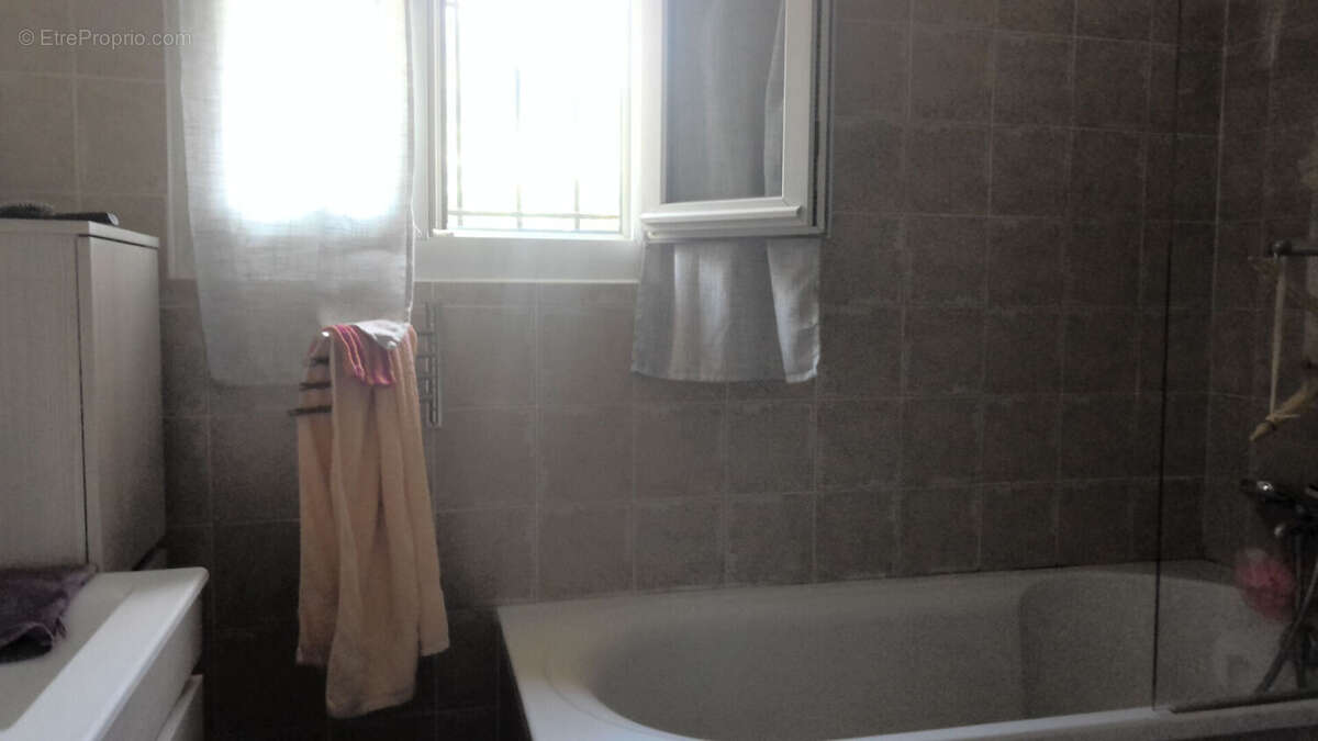 Maison à SAINT-FLORENT-SUR-AUZONNET