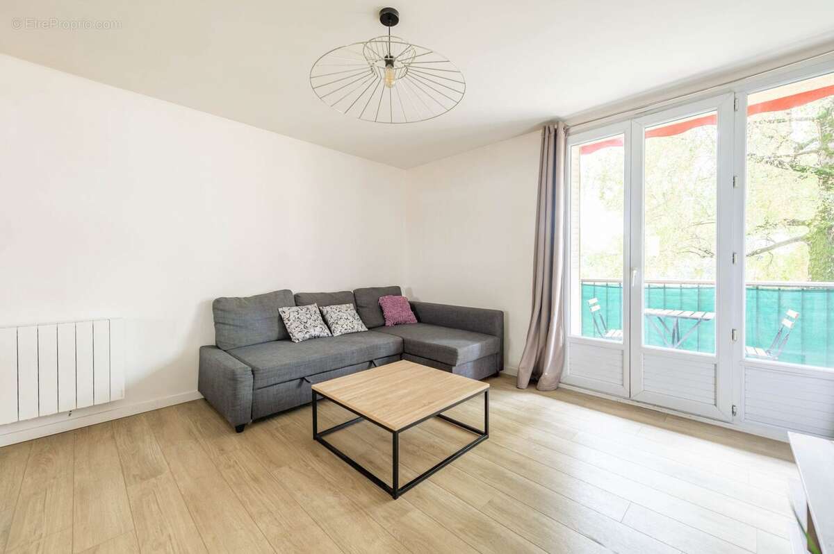Appartement à ANNECY-LE-VIEUX