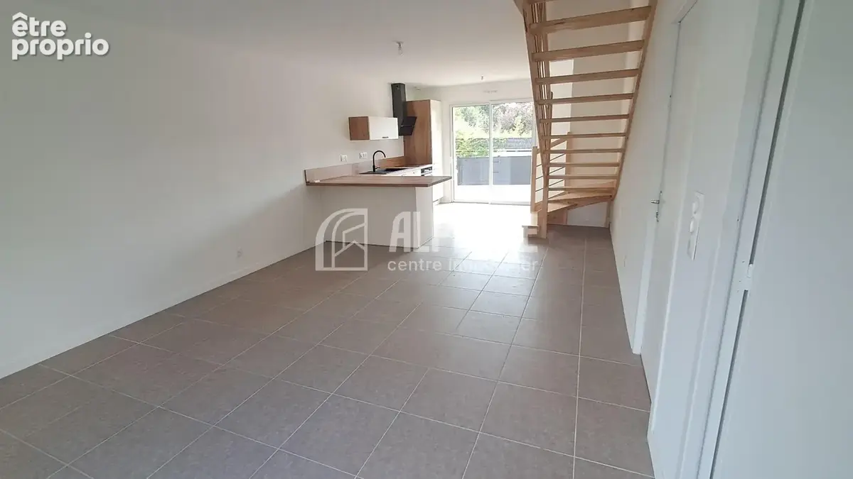 Saint Marc sur Mer Maison RT 2012,  3 chambres, garage. - photo 3
