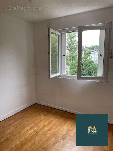 Maison à LA QUEUE-EN-BRIE