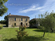 Maison à MONCRABEAU