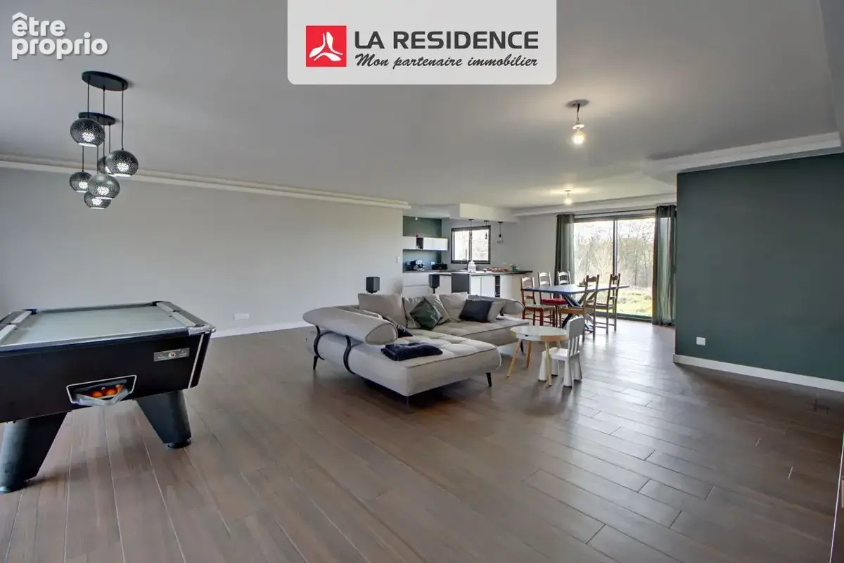 Maison 160 m² à Saint-Etienne-Sous-Bailleul  - photo 3