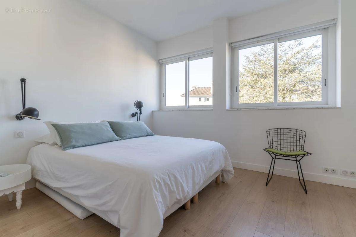 Appartement à GARCHES