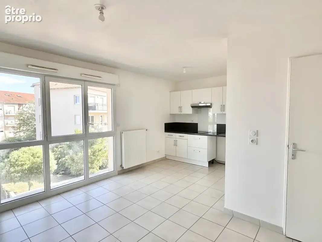 Appartement à CRAPONNE