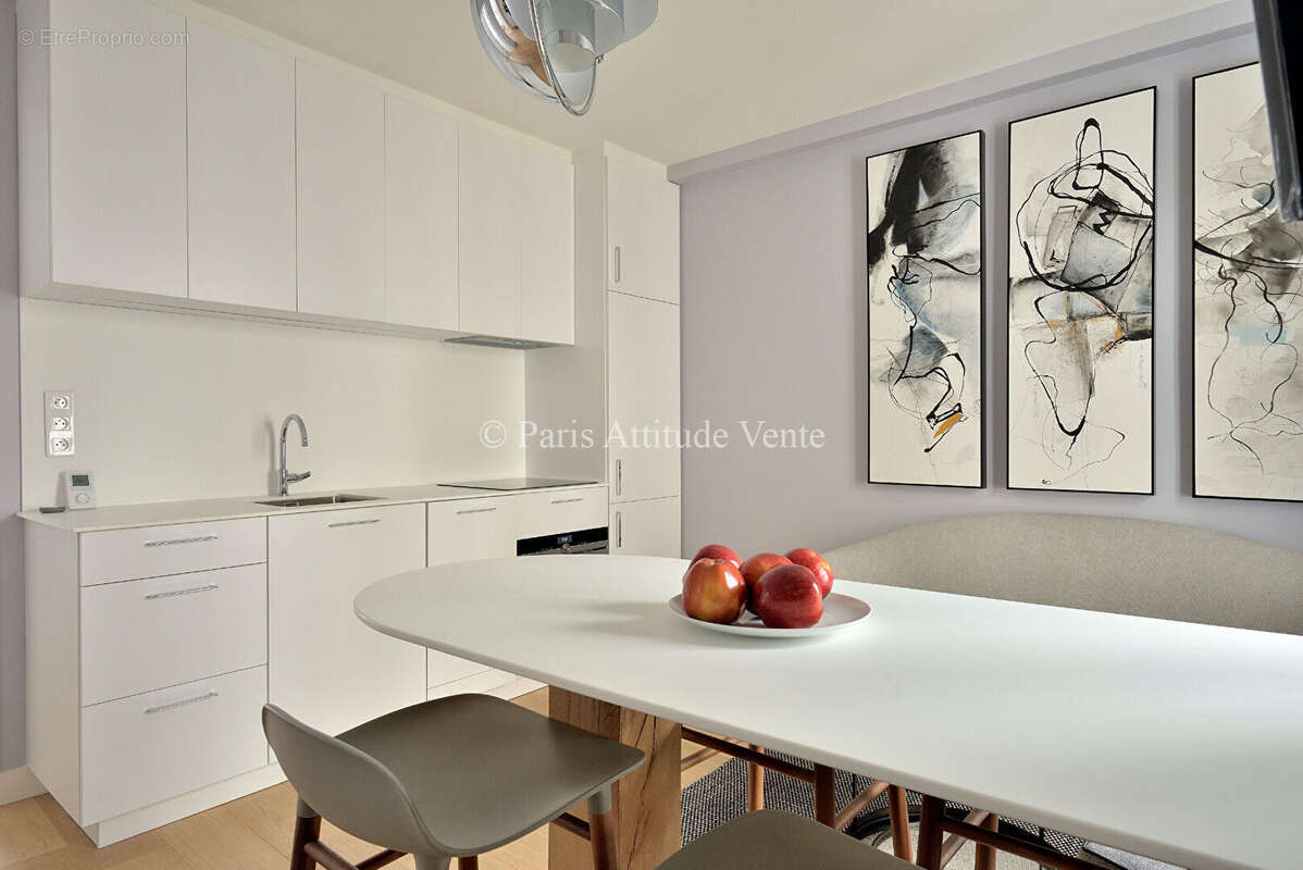 Appartement à PARIS-9E