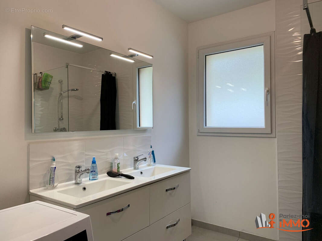 Appartement à LE PONT-DE-BEAUVOISIN