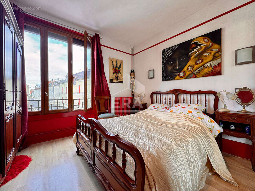 Maison à PUSSAY