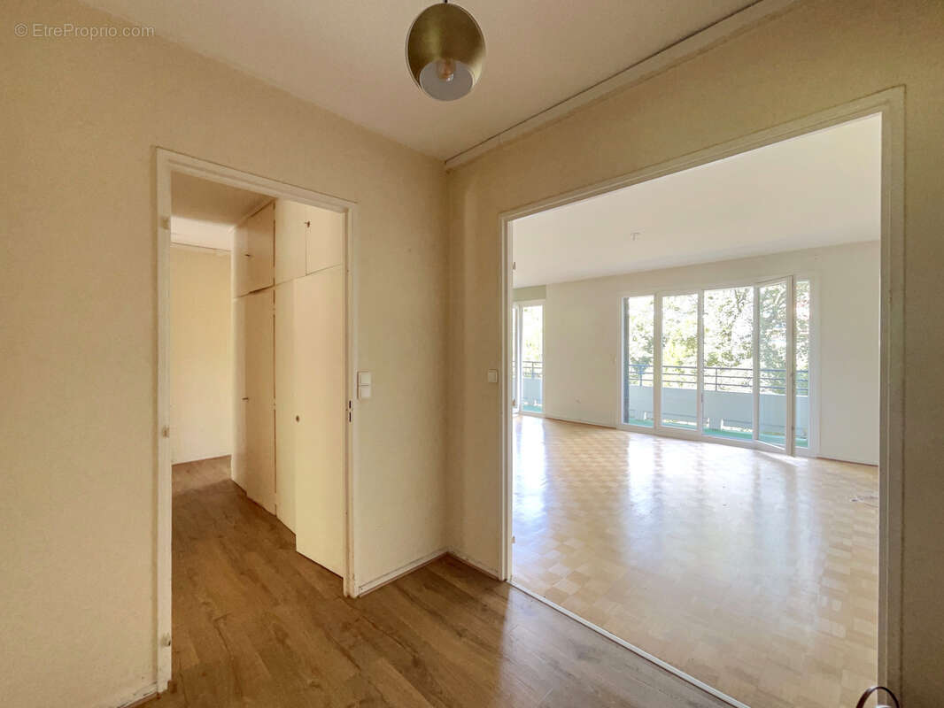 Appartement 3 pièces 92,90m2 avec balcons résidence LE VAUBAN Esplanade - photo 3