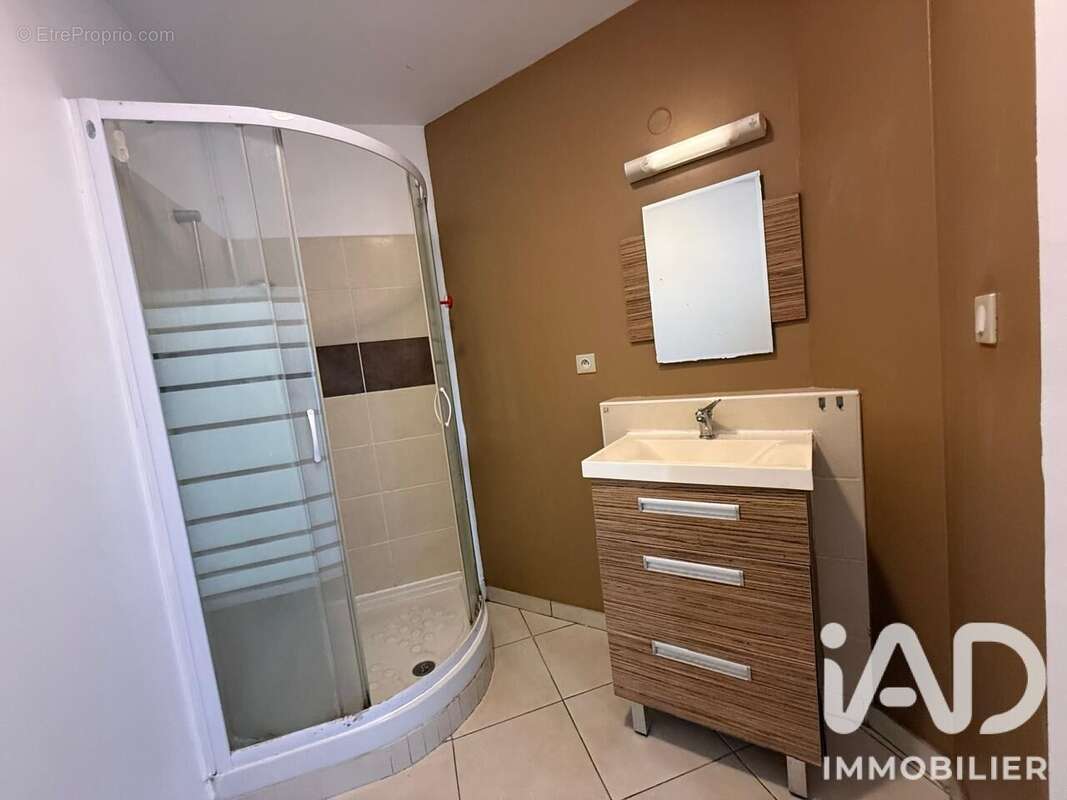 Photo 5 - Appartement à SAINT-DENIS
