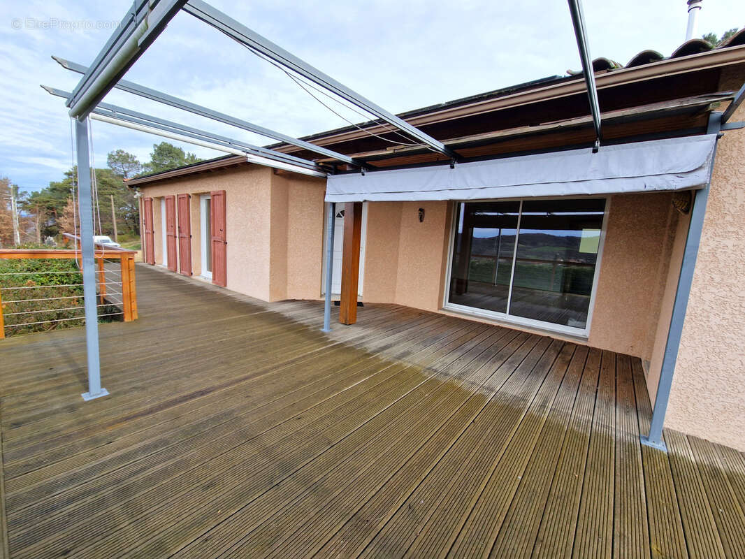 Maison à VIEILLE-BRIOUDE