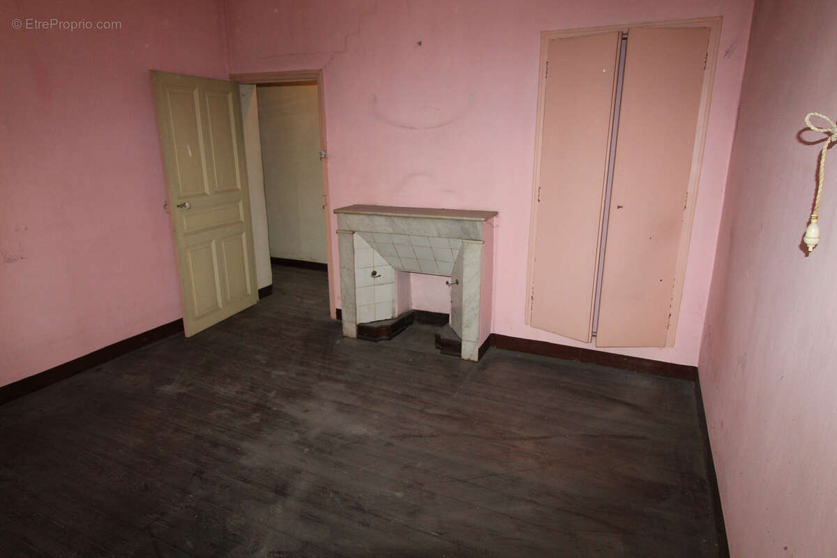 Maison à CAUMONT-SUR-DURANCE