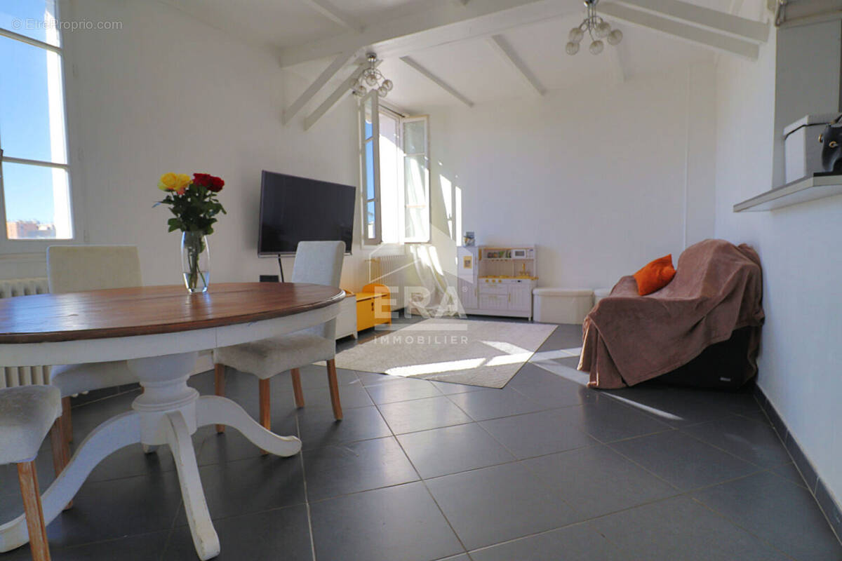 Appartement à MARSEILLE-10E